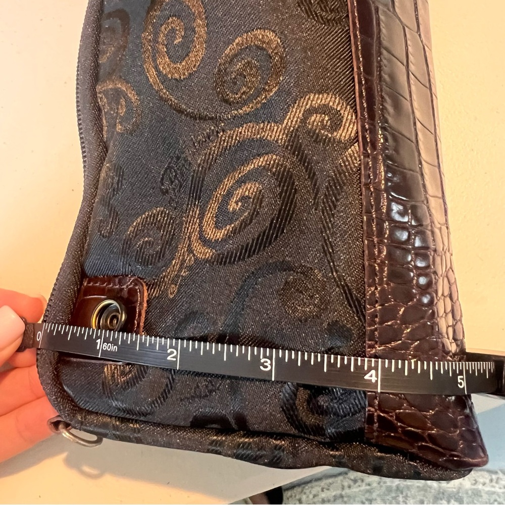 Brighton Toiletry Bag Signature Black with Embossed Brown Leather Heart Accents - Picture 11 of 12